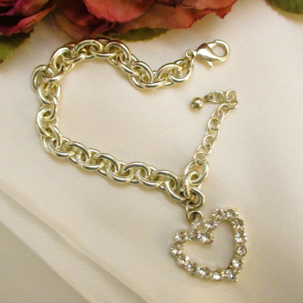 VINTAGE Rhinestone Heart Charm Bracelet ~ Silver Clear Rhinestone Love Bracelet
